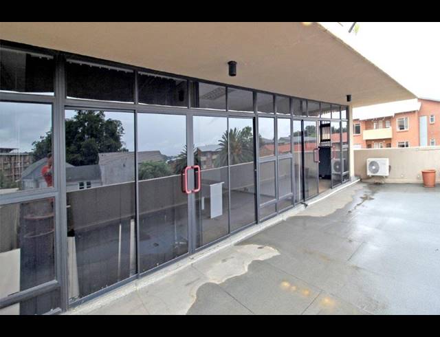 476M² BUILDING TO LET IN SUNNYSIDE